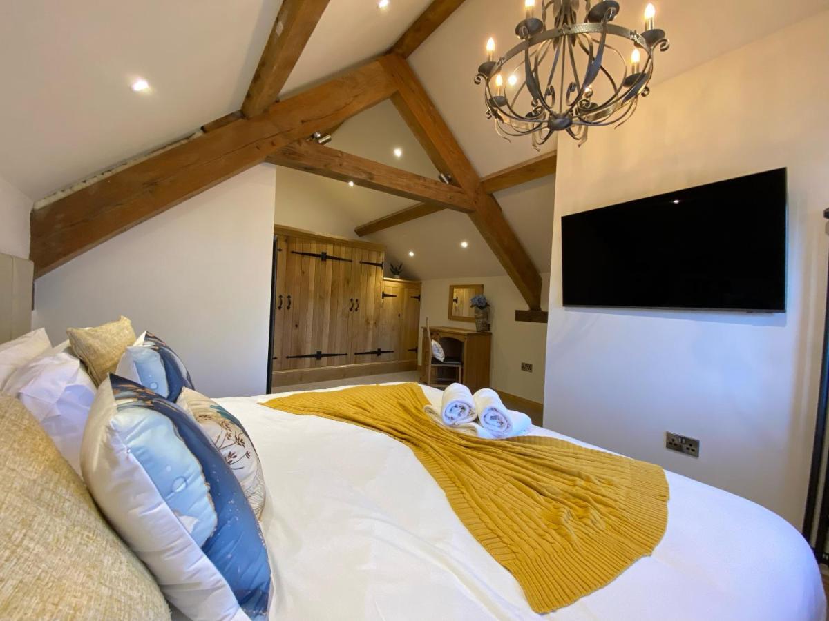 Folly Cottage & The Old Forge Colerne Экстерьер фото